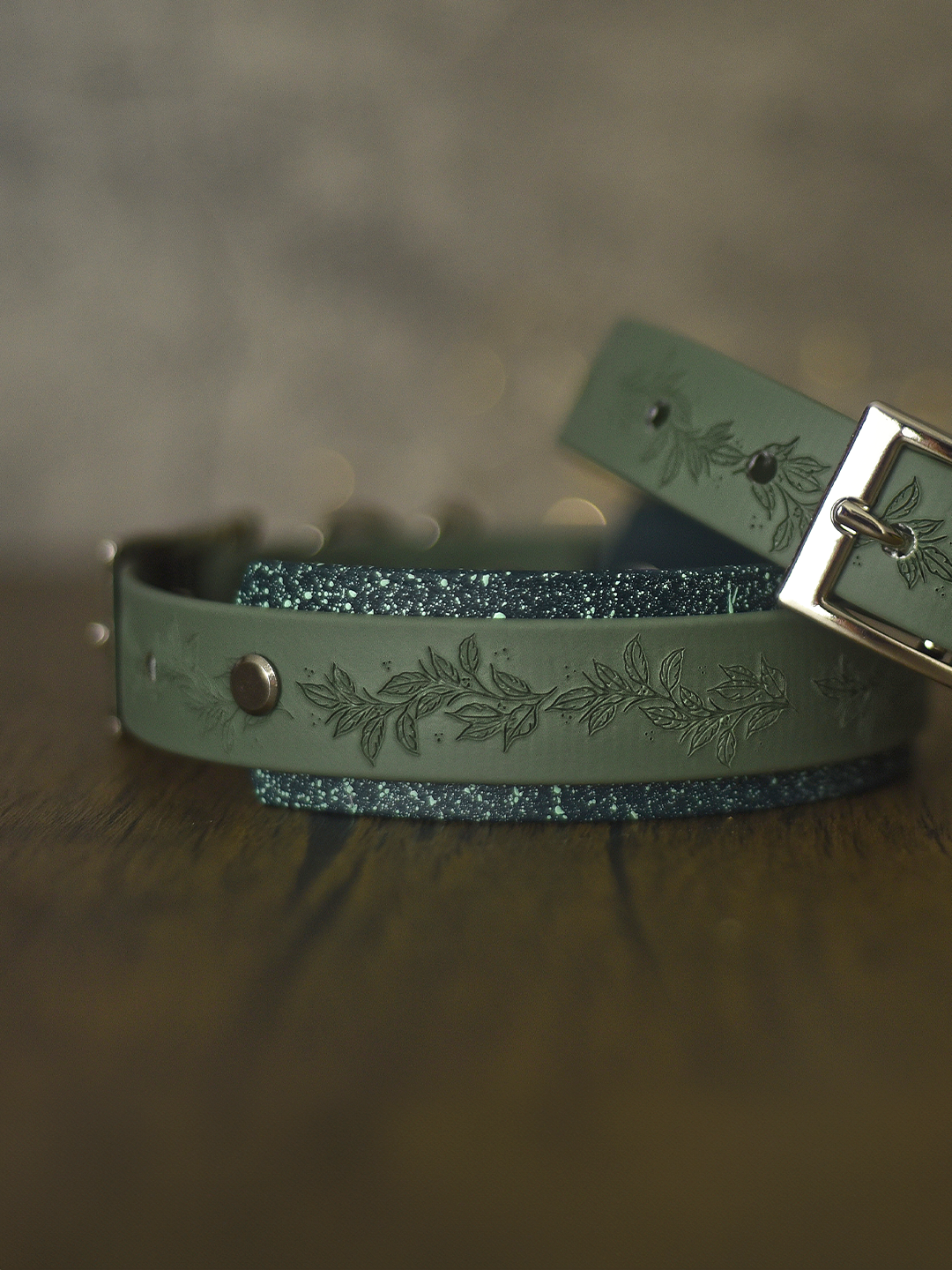 Woodland Charm (Moss) - Embossed Hound Collar