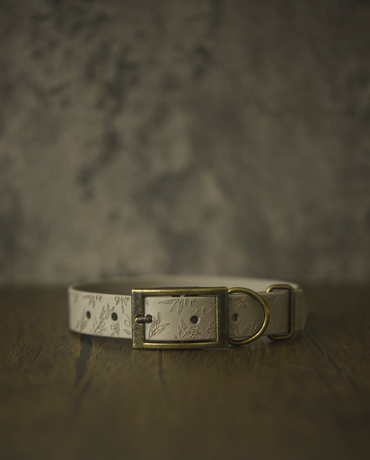 La Oliva - Embossed Explorer Collar