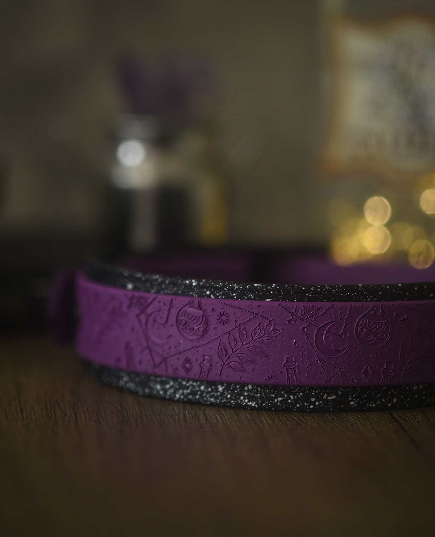 Spellbound - Embossed Hound Collar