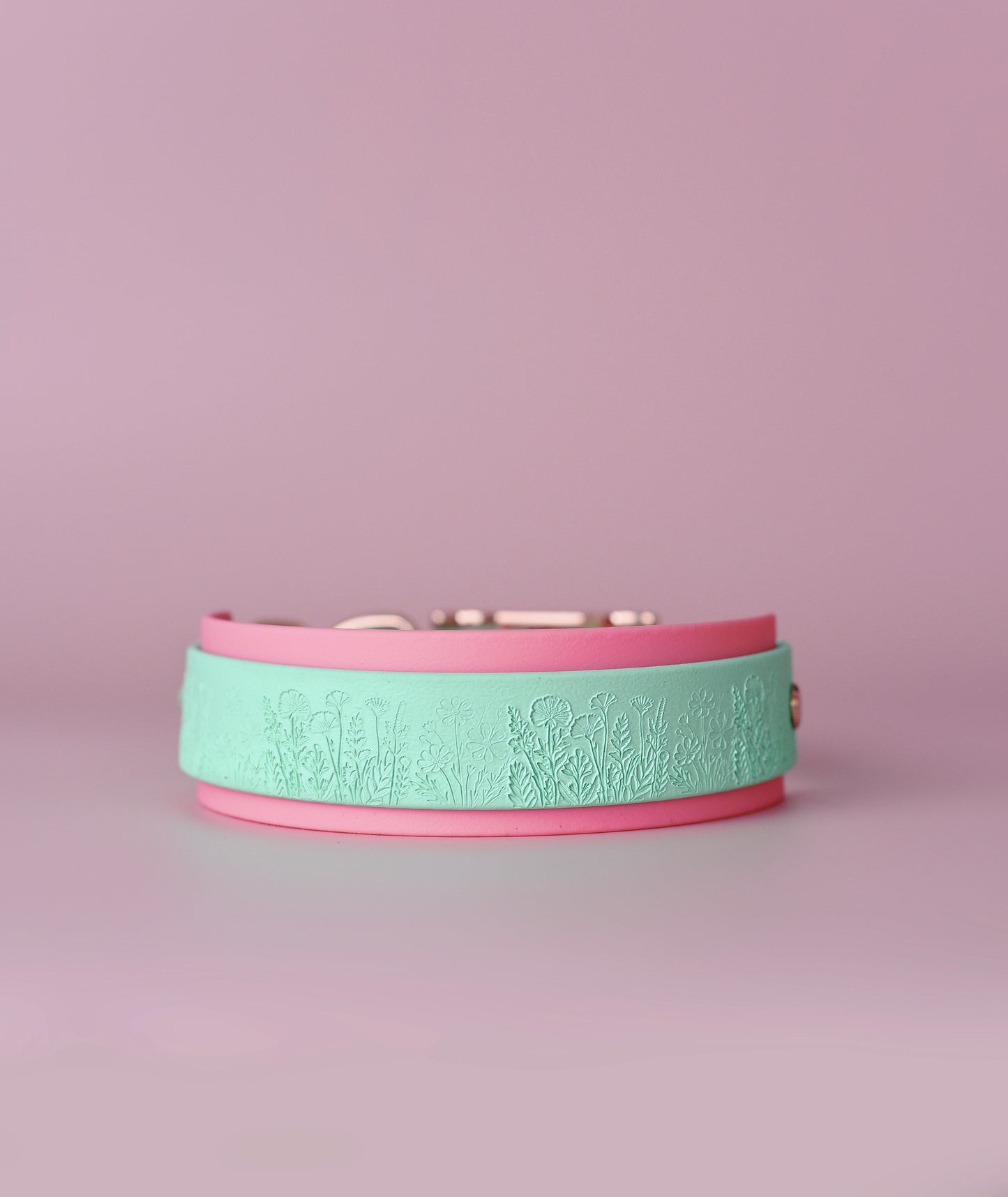 Wildflower - Embossed Hound Collar