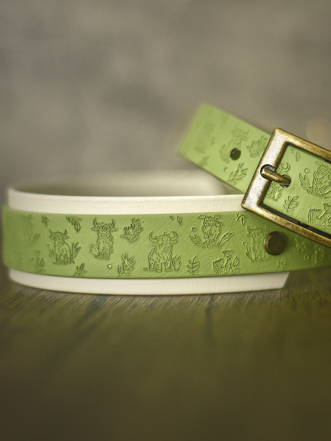 Bonnie Coo - Embossed Hound Collar