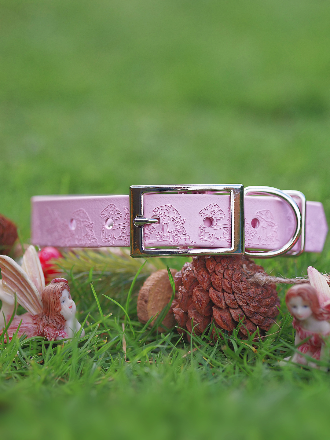 Fairytale Forest - Embossed Explorer Collar