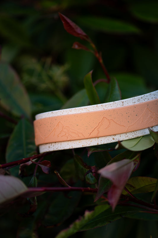 Down to Earth - Embossed Hound Collar (Limited Edition)