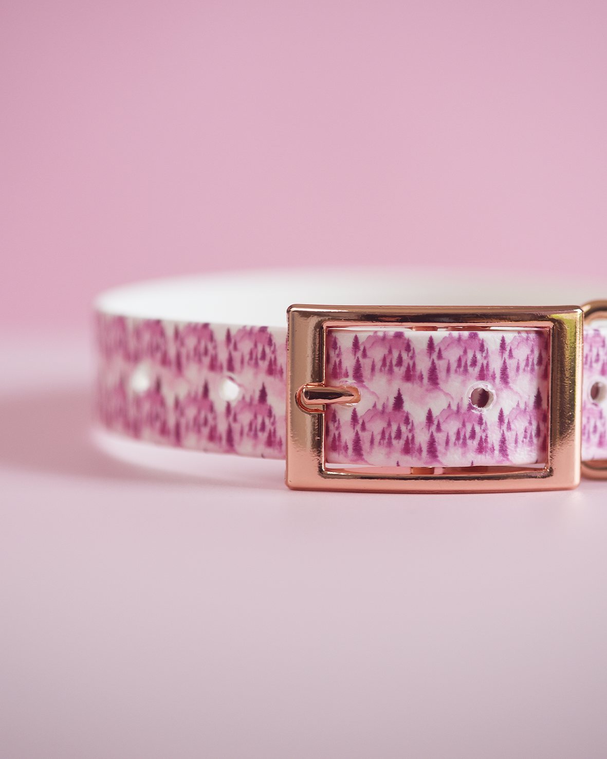 Pink Pines - Explorer Collar