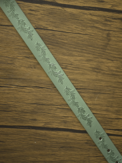 Woodland Charm (Moss) - Embossed Explorer Collar