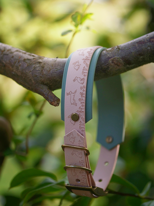 Wild Hare (Moss) - Embossed Hound Collar