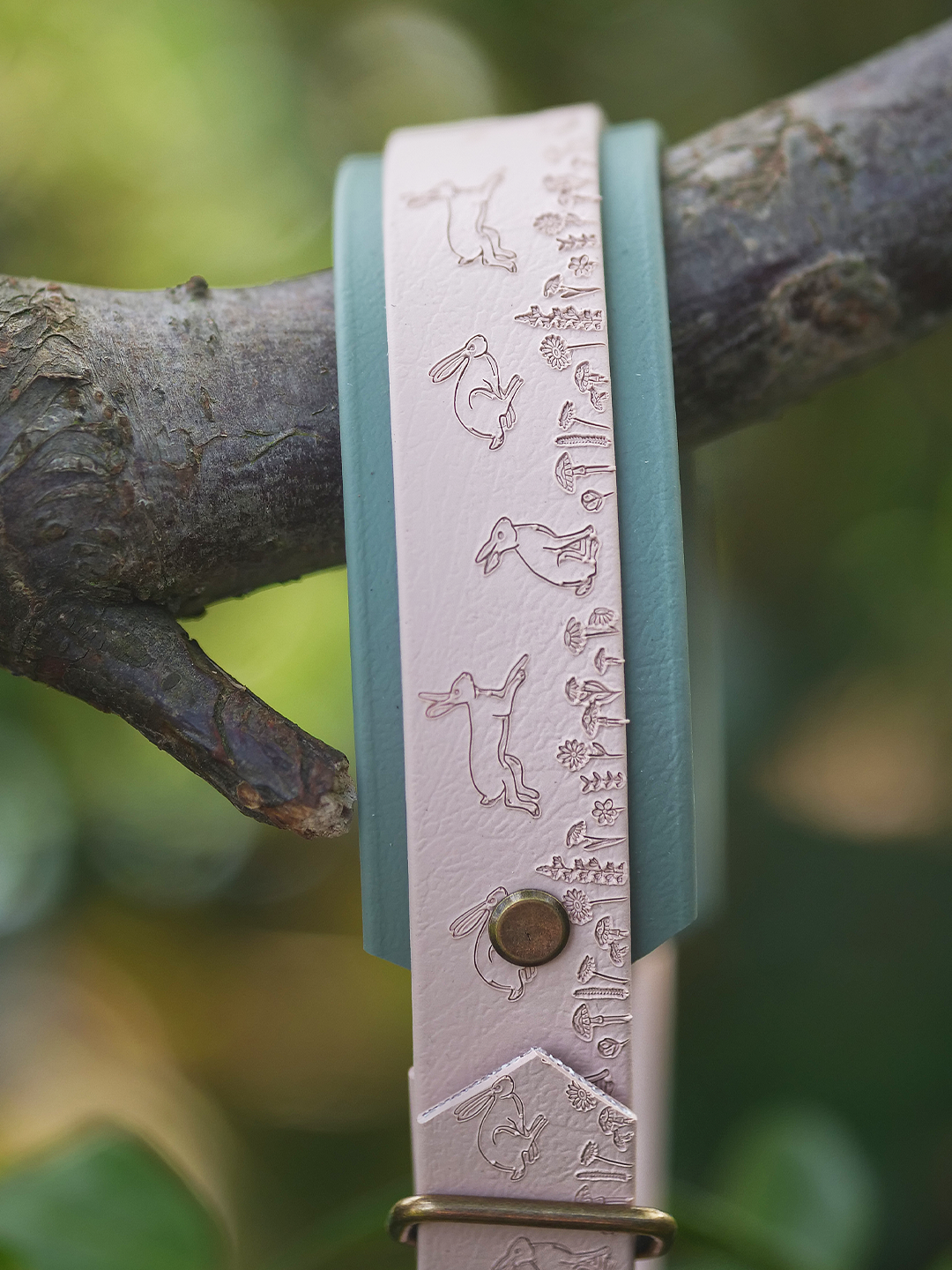 Wild Hare (Moss) - Embossed Hound Collar