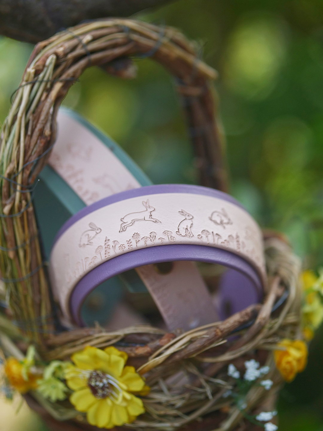 Wild Hare (Mauve) - Embossed Hound Collar